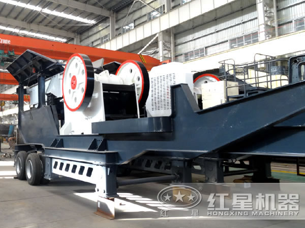 一小時150噸河卵石移動破碎機:配顎破 一小時150噸河卵石移動破碎機:配顎破