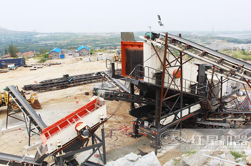 移動(dòng)方便的流動(dòng)石子加工機(jī)全新結(jié)構(gòu)設(shè)計(jì),環(huán)保無(wú)壓力 移動(dòng)方便的流動(dòng)石子加工機(jī)全新結(jié)構(gòu)設(shè)計(jì),環(huán)保無(wú)壓力