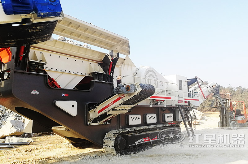 履帶式建筑垃圾處理機自動行走，更顯智能