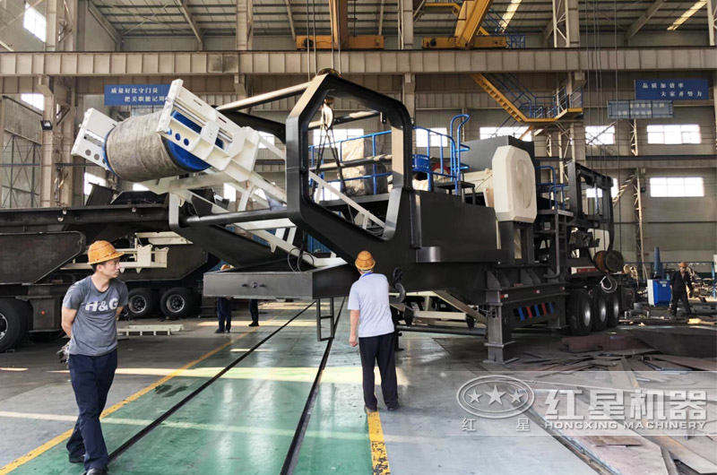 客戶到場(chǎng)參觀，并免費(fèi)咨詢