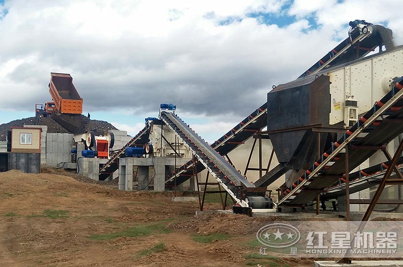 時產200噸石子破碎機生產現場圖 時產200噸石子破碎機生產現場圖