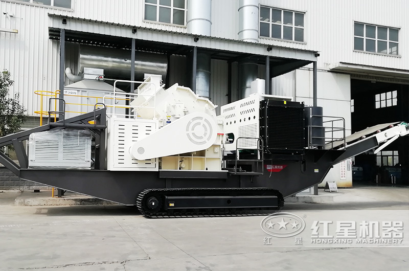 小型移動治沙機圖片，履帶式