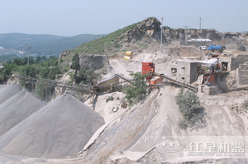 砂石生產(chǎn)線現(xiàn)場 砂石生產(chǎn)線現(xiàn)場