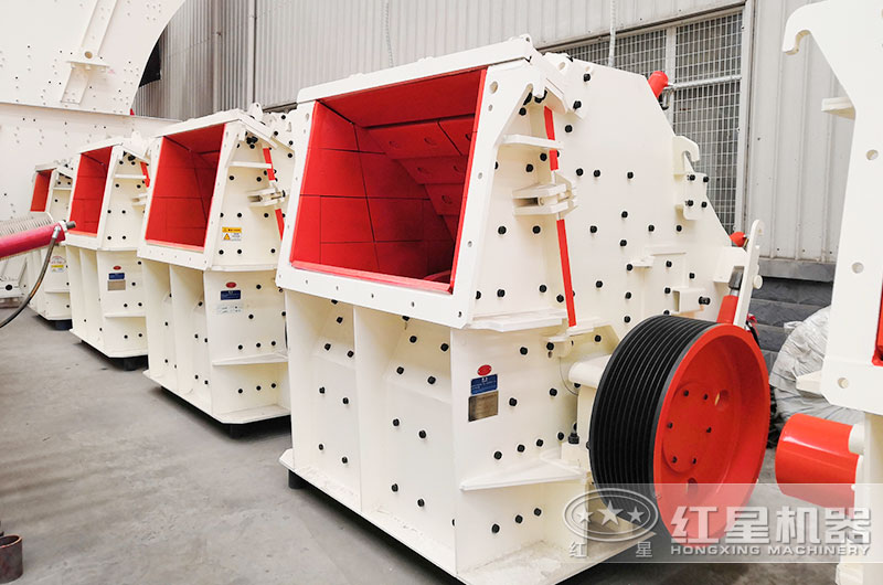 CI反擊式破碎機(jī) CI反擊式破碎機(jī)