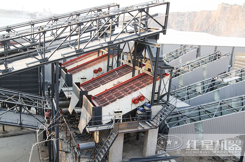 大型石料廠砂石篩分現場實拍 大型石料廠砂石篩分現場實拍